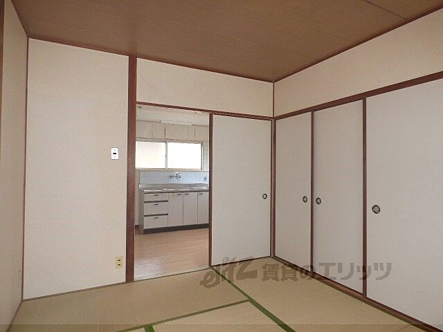 寝室