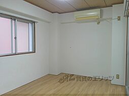 白川ビル 3階1Kのリビング/ダイニング