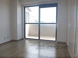 パークサイド岡崎 5階2DKのリビング/ダイニング