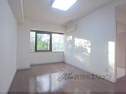 コアロード糺ノ森 2階1LDKのリビング/ダイニング