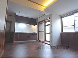 ハイツエンペラー下鴨泉の森 113 1階4DKのリビング/ダイニング