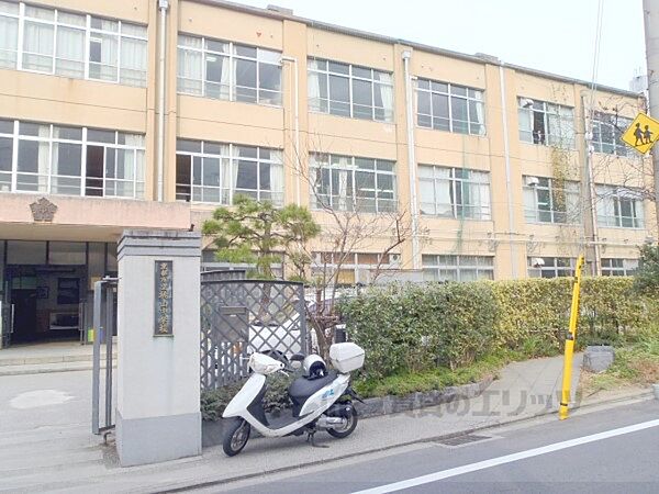 画像17:桃山中学校まで2150メートル