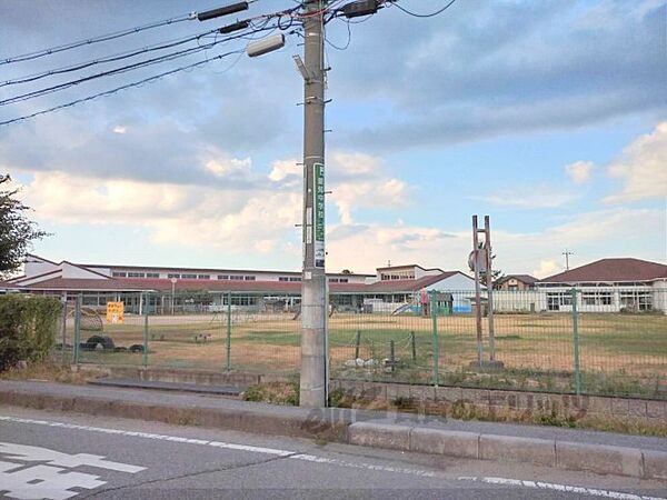 画像9:愛知川幼稚園まで1600メートル