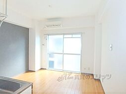 サンモール青木 203 2階1Kのリビング/ダイニング