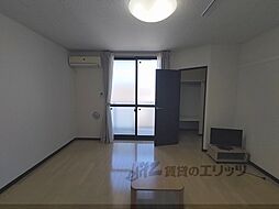レオネクスト京都 102 1階ワンルームのリビング/ダイニング