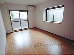 JR奈良線 稲荷駅 徒歩3分の賃貸マンション 3階1Kのリビング/ダイニング