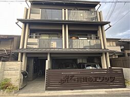 京都地下鉄東西線 二条城前駅 徒歩7分