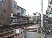 嵐電鹿王院駅まで240メートル