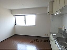 JR山陰本線 円町駅 徒歩10分の賃貸マンション 2階3LDKのリビング/ダイニング