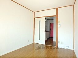 京都市営烏丸線 北大路駅 バス9分 千本北大路下車 徒歩7分の賃貸マンション 3階1Kのリビング/ダイニング