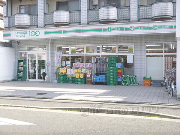 画像22:LAWSON STORE100　壬生辻町店まで200メートル