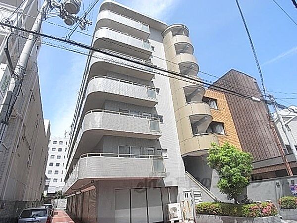 京都府京都市下京区油小路通綾小路下る風早町(賃貸マンション2DK・6階・45.11㎡)の写真 その1