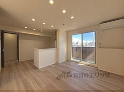 アイル京都八条 101 1階2LDKのリビング/ダイニング