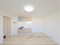 近鉄京都線 竹田駅 バス17分 久我石原町下車 徒歩7分の賃貸アパート 2階1LDKのリビング/ダイニング