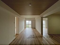 ＣＳガーデン山科 5階2LDKのリビング/ダイニング