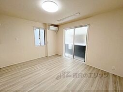 近鉄京都線 竹田駅 徒歩10分の賃貸アパート 1階1LDKのリビング/ダイニング