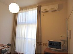 京都市営烏丸線 五条駅 徒歩7分の賃貸アパート 1階1Kのリビング/ダイニング