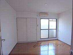 近鉄京都線 桃山御陵前駅 徒歩10分の賃貸マンション 2階1Kのリビング/ダイニング