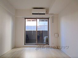 クリスタルグランツ京都西大路 6階1Kのリビング/ダイニング