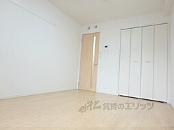 ザ・コンフォート 205 2階1Kのリビング/ダイニング