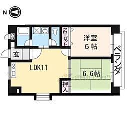 ロイヤルコート西七条 5階2LDKの間取り