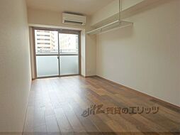 QUINTO五条烏丸 3階1Kのリビング/ダイニング