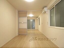 京阪本線 鳥羽街道駅 徒歩3分の賃貸アパート 1階1LDKのリビング/ダイニング