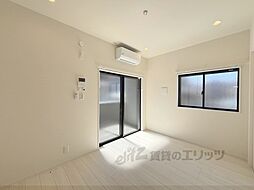 ハーモニーテラス深草仙石屋敷町 201 2階1DKのリビング/ダイニング