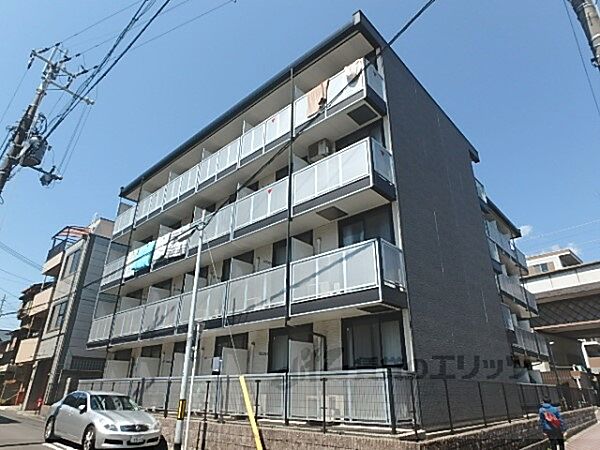 レオパレス西ノ京円町 406｜京都府京都市中京区西ノ京南円町(賃貸マンション1K・4階・19.87㎡)の写真 その1