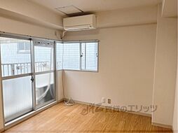 第2正美堂ビル 802 8階1Kのリビング/ダイニング