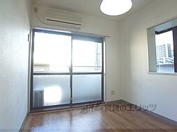 阪急京都本線 西院駅 徒歩5分の賃貸マンション 2階1Kのリビング/ダイニング