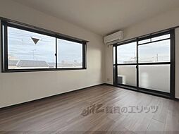 近鉄京都線 十条駅 徒歩10分の賃貸マンション 4階1Kのリビング/ダイニング