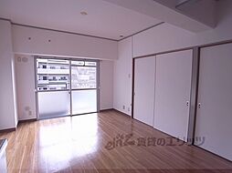 パルテ西京極 1階3LDKのリビング/ダイニング