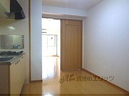 JR東海道・山陽本線 西大路駅 徒歩3分の賃貸マンション 5階1DKのリビング/ダイニング