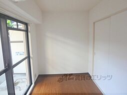 ライオンズマンション五条大宮II 1階1Kのリビング/ダイニング