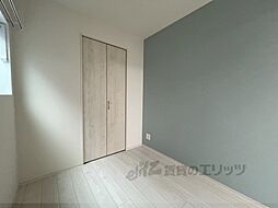 JR山陰本線 円町駅 徒歩7分の賃貸アパート 3階1DKのリビング/ダイニング