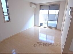 ラフォーレ西ノ京3 2階1Kのリビング/ダイニング