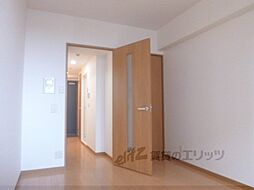 カスタリア京都西七条 810 8階1Kのリビング/ダイニング