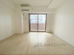 プランドール烏丸 202 2階1Kのリビング/ダイニング