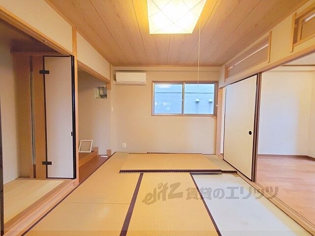 寝室