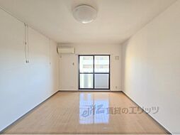 グレイス花園 305 3階1Kのリビング/ダイニング