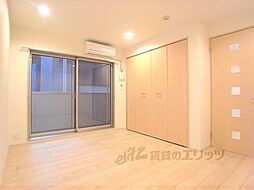 ネストル 3階1Kのリビング/ダイニング