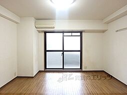 ロワイヤル太秦 1階1Kのリビング/ダイニング