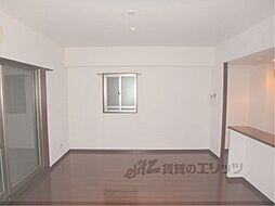 阪急京都本線 西院駅 徒歩13分の賃貸マンション 5階1LDKのリビング/ダイニング