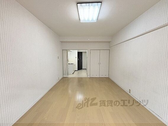 コータス角三_内装_2