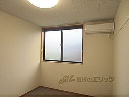 レオパレスドムス花園 2階1Kのリビング/ダイニング