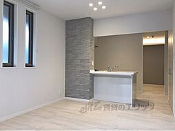 シャーメゾン岩倉南 1階2LDKのリビング/ダイニング