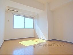 京都市営烏丸線 今出川駅 徒歩10分の賃貸マンション 8階1DKのリビング/ダイニング