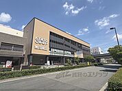 京都生協コープ　二条店まで450メートル