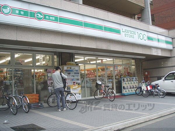 画像21:LAWSON STORE100　京都外大前店まで510メートル